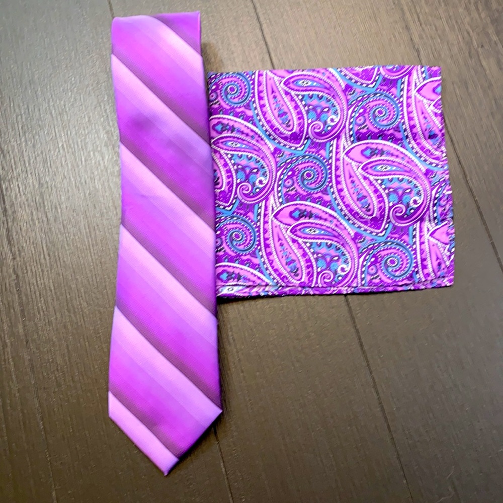 Steve Harvey Men’s Neck Tie and Pocket Square